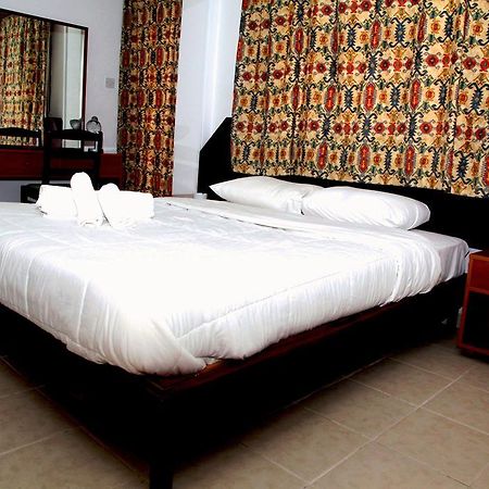 Rimi Hotel Nikosia Eksteriør bilde