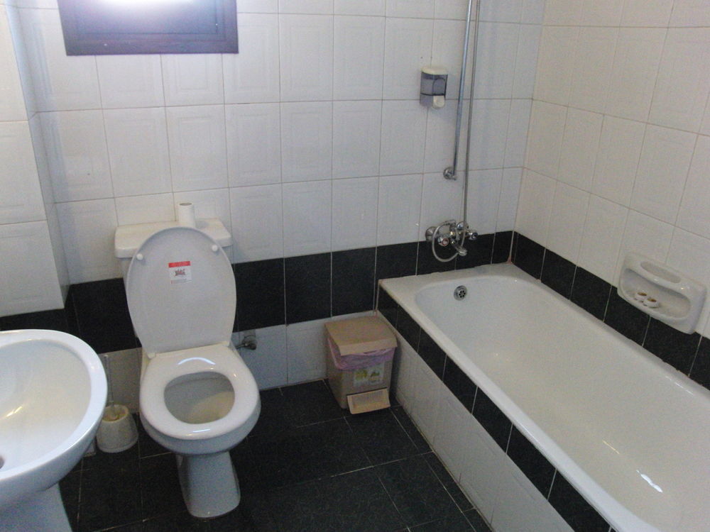 Rimi Hotel Nikosia Eksteriør bilde